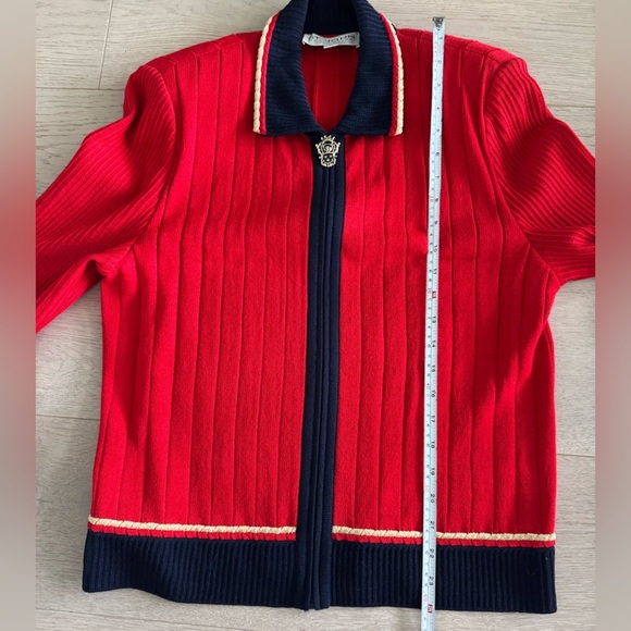 ST. JOHN by Marie Gray Red/Navy knit cardigan size 10 - Picture 7 of 8